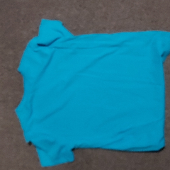 Ralph Lauren polo v neck - Picture 3 of 3